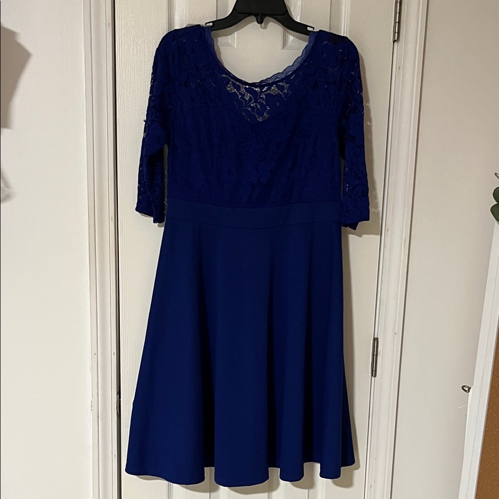 Elegant Blue Lace Dress